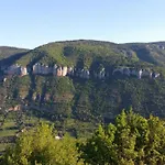 Au Tour De L'aveyron LʼHospitalet-du-Larzac