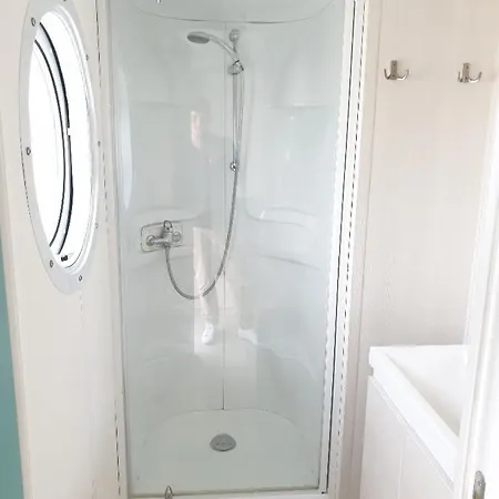 אתר קמפינג Au Tour De L'aveyron LʼHospitalet-du-Larzac