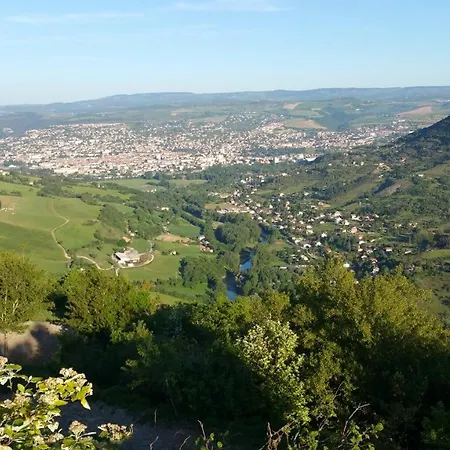 אתר קמפינג Au Tour De L'aveyron LʼHospitalet-du-Larzac