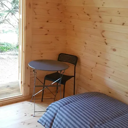 אתר קמפינג Au Tour De L'aveyron 2*