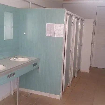 Au Tour De L'aveyron Camping