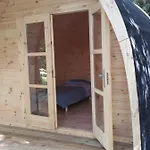 Au Tour De L'aveyron Camping