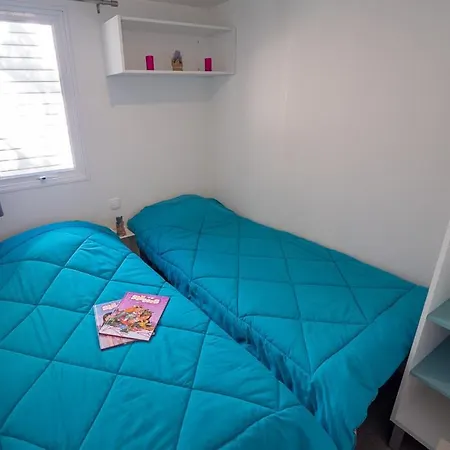 Au Tour De L'aveyron LʼHospitalet-du-Larzac