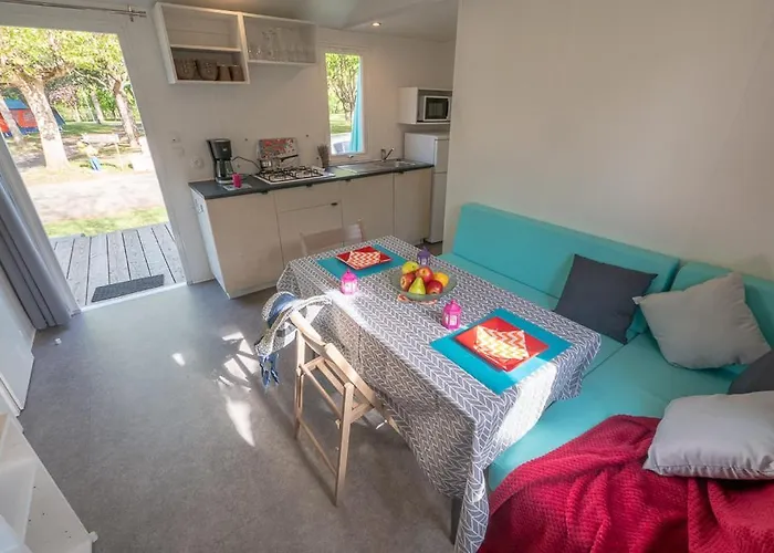 Au Tour De L'aveyron 2* LʼHospitalet-du-Larzac